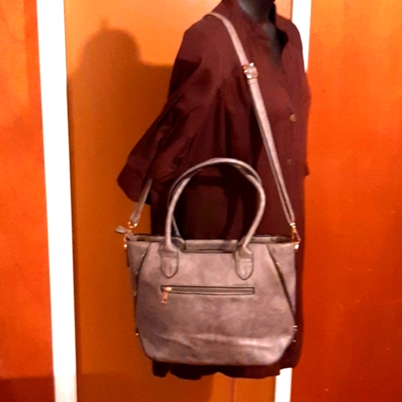 Two Grey handbags.     Smoke free home - Picture 2 of 5